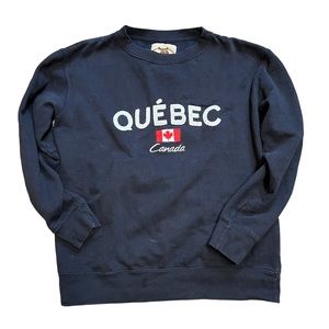Vintage Quebec Canada Pullover!